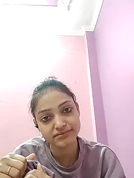 Kavyacute08 online show from 03/10/25, 08:56