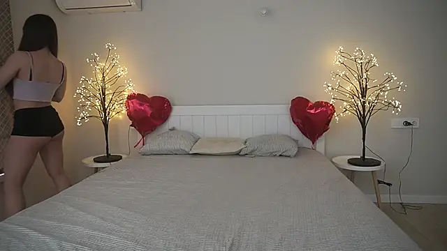 PaigePrado online show from 03/13/25, 06:37