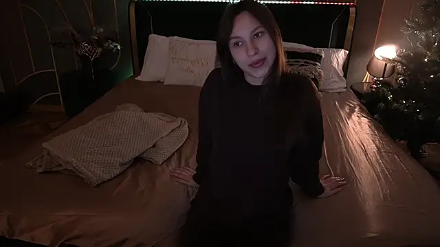 PaigePrado online show from 12/22/25, 06:46