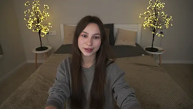 PaigePrado online show from 10/07/25, 01:12