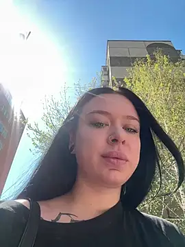 AlishaPrettyBlade online show from 05/10/26, 06:06