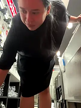 AlishaPrettyBlade online show from 10/11/25, 11:33