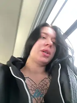 AlishaPrettyBlade online show from 03/08/26, 10:40