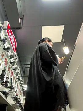 AlishaPrettyBlade online show from 10/10/25, 11:11