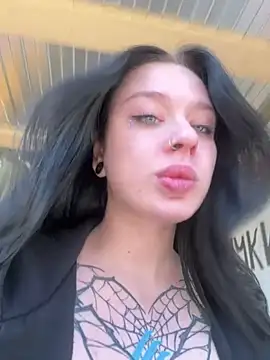 AlishaPrettyBlade online show from 05/16/26, 10:36