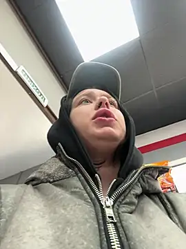 AlishaPrettyBlade online show from 03/27/26, 08:22