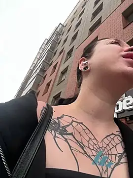 AlishaPrettyBlade online show from 05/21/26, 03:59