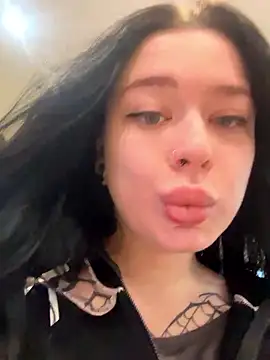 AlishaPrettyBlade online show from 01/13/26, 05:22