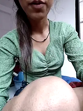Snapshot of HorNy_Bro_Sis chatting on 03/13/25, 04:05 HorNy Bro Sis online show from 03/13/25, 04:05