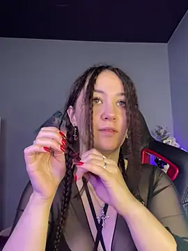 AshleySkott  online show from 03/17/25, 07:46