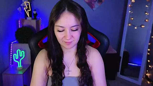 AshleySkott  online show from 02/20/25, 07:34