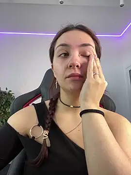 AshleySkott  online show from 10/02/25, 07:56