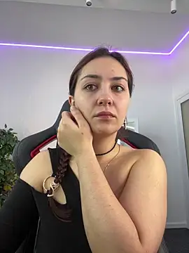 AshleySkott  online show from 10/03/25, 08:27