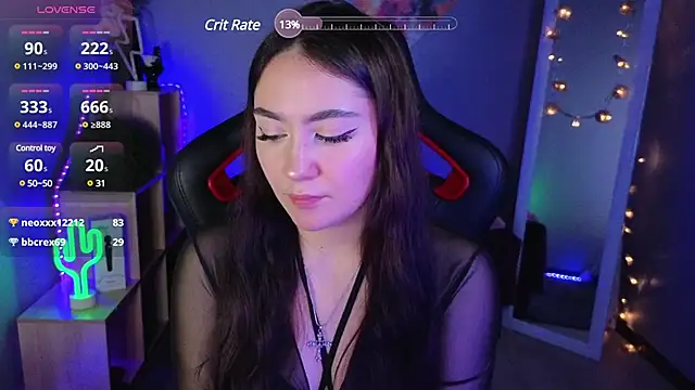 AshleySkott  online show from 03/18/25, 10:39