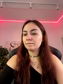 AshleySkott  online show from 11/11/25, 08:31