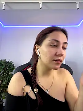 AshleySkott  online show from 09/23/25, 07:59