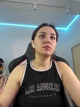 AshleySkott  online show from 11/03/25, 08:29