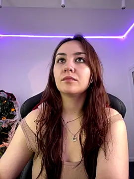 AshleySkott  online show from 11/04/25, 08:51