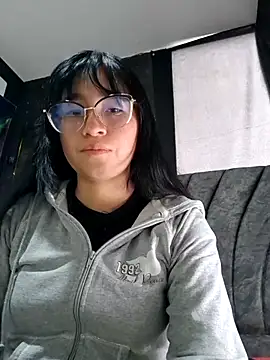 Arielle lov online show from 10/20/25, 11:55