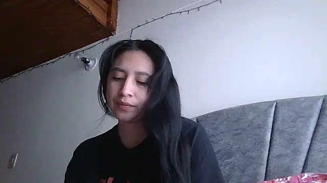 Arielle lov online show from 12/02/25, 07:37