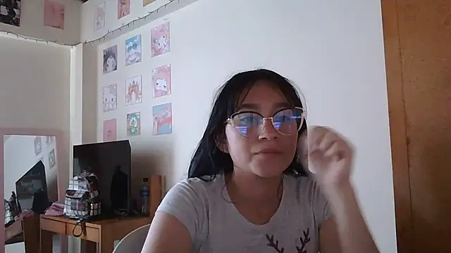 Arielle lov online show from 11/13/25, 09:08