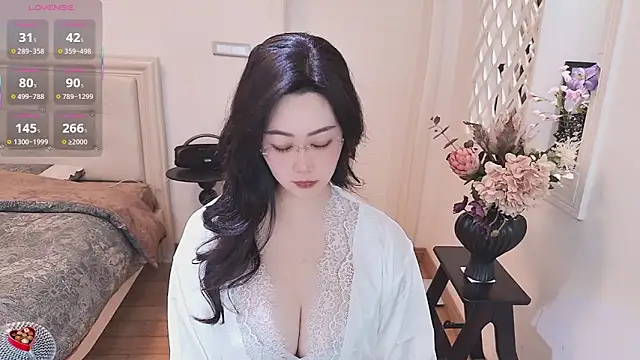 Tingdie online show from 12/18/25, 02:21