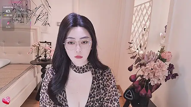 Tingdie online show from 10/15/25, 11:02