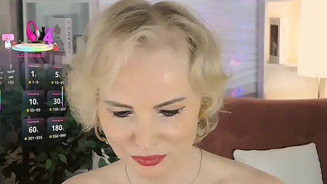 Snapshot of Sandra_Kind chatting on 09/18/25, 05:54 Sandra Kind online show from 09/18/25, 05:54
