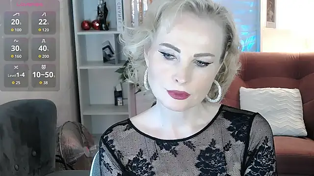 Snapshot of Sandra_Kind chatting on 01/15/26, 06:17 Sandra Kind online show from 01/15/26, 06:17