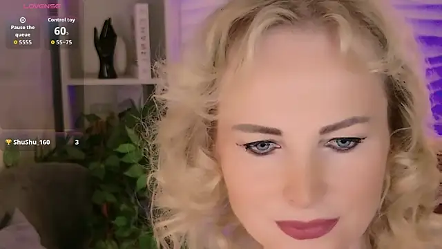 Snapshot of Sandra_Kind chatting on 07/16/26, 05:37 Sandra Kind online show from 07/16/26, 05:37