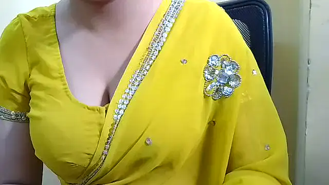 Snapshot of its_siya chatting on 09/26/25, 11:06 its siya online show from 09/26/25, 11:06
