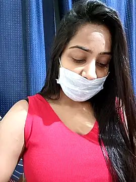 COZY ROZI online show from 02/18/25, 04:14