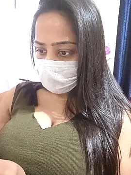 COZY ROZI online show from 11/22/25, 12:04