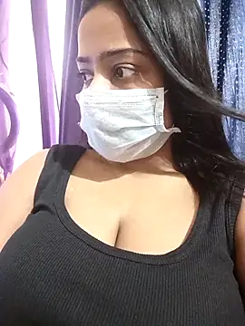 COZY ROZI online show from 11/02/25, 11:15