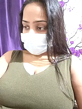 COZY ROZI online show from 09/22/25, 04:24