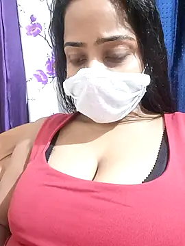 COZY ROZI online show from 09/30/25, 05:08