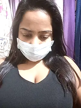 COZY ROZI online show from 11/30/25, 12:17