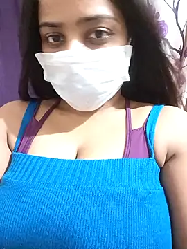 COZY ROZI online show from 10/23/25, 05:33