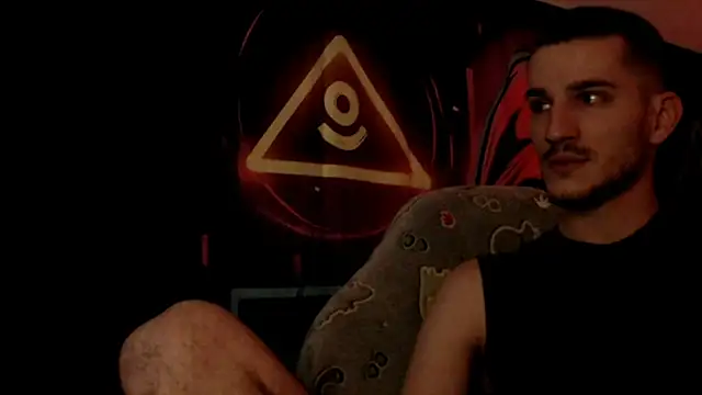 yoyoboy988 online show from 12/04/25, 11:26