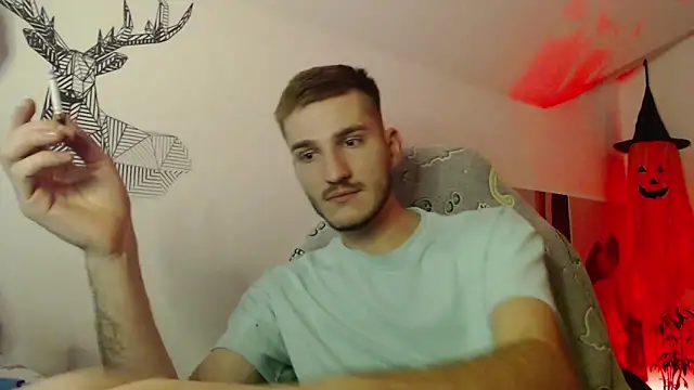 yoyoboy988 online show from 09/21/25, 08:36