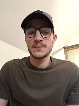 yoyoboy988 online show from 03/08/25, 12:41