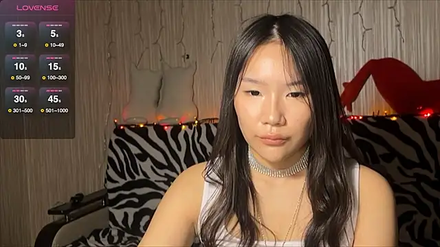 Snapshot of Asian_Vi chatting on 03/18/25, 12:39 Asian Vi online show from 03/18/25, 12:39