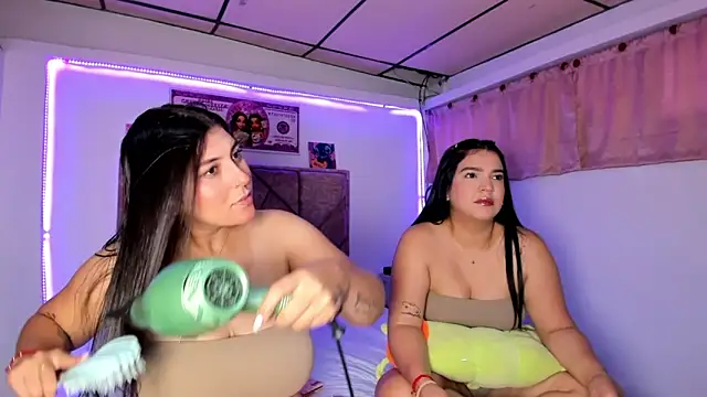 Snapshot of Cristal_Smith20 chatting on 02/25/26, 12:38 Cristal Smith20 online show from 02/25/26, 12:38