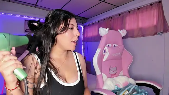 Cristal Smith20 online show from 03/07/26, 01:38