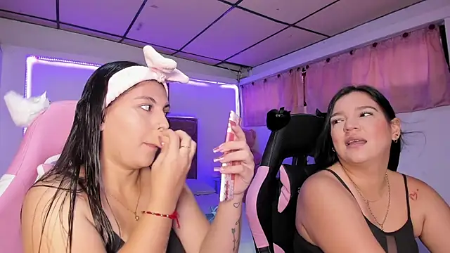 Cristal Smith20 online show from 04/08/26, 12:39