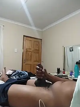 TwistedR online show from 12/15/25, 09:09