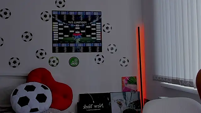 Andrea tasty online show from 06/13/26, 02:48