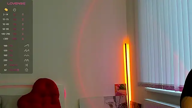 Andrea tasty online show from 03/26/26, 02:48