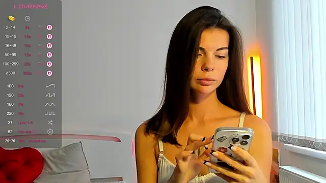 Andrea tasty online show from 11/12/25, 12:53