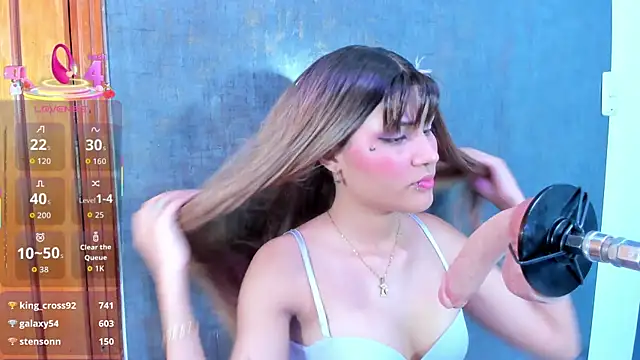 Snapshot of jess_ackerman chatting on 09/28/25, 03:24 jess ackerman online show from 09/28/25, 03:24